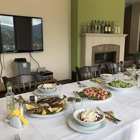 Guest house Mala Planina *